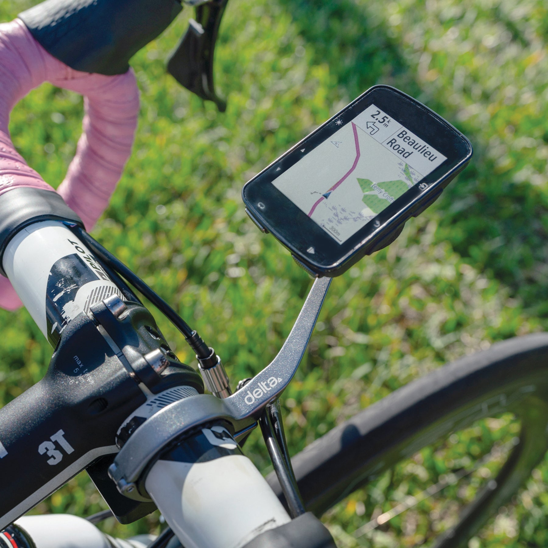 Delta X-Mount Handlebar Pro - Secure & Adjustable Device Mount
